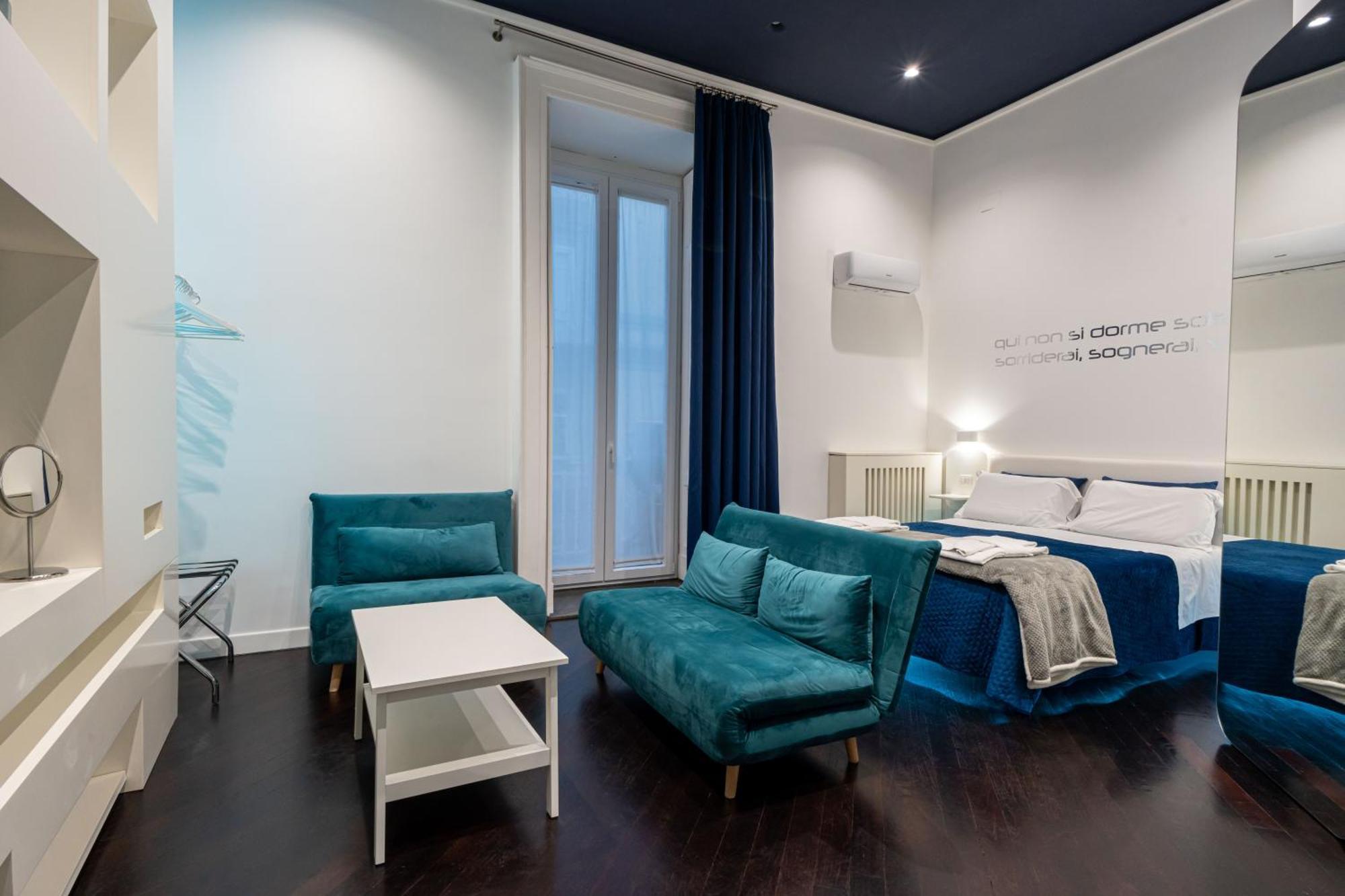 Skyhouse Duomo Bed & Breakfast Naples Exterior photo