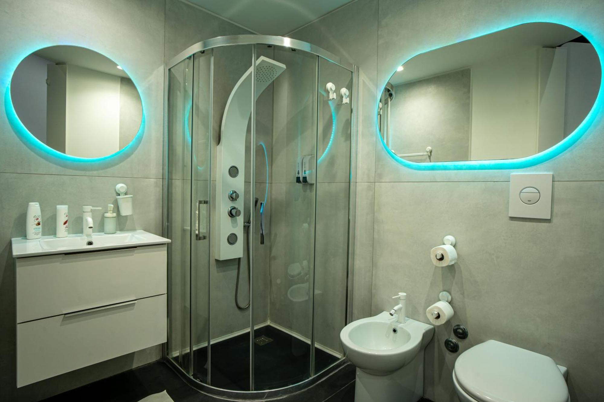 Skyhouse Duomo Bed & Breakfast Naples Exterior photo